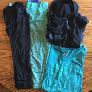 Lot of Capri leggings, T-shirt and hoodie
